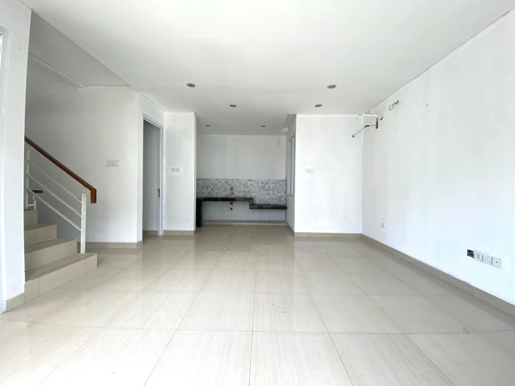 Hunian Luas di Gandul Luas 110 m2 Dalam Cluster Dekat ke Tol Andara