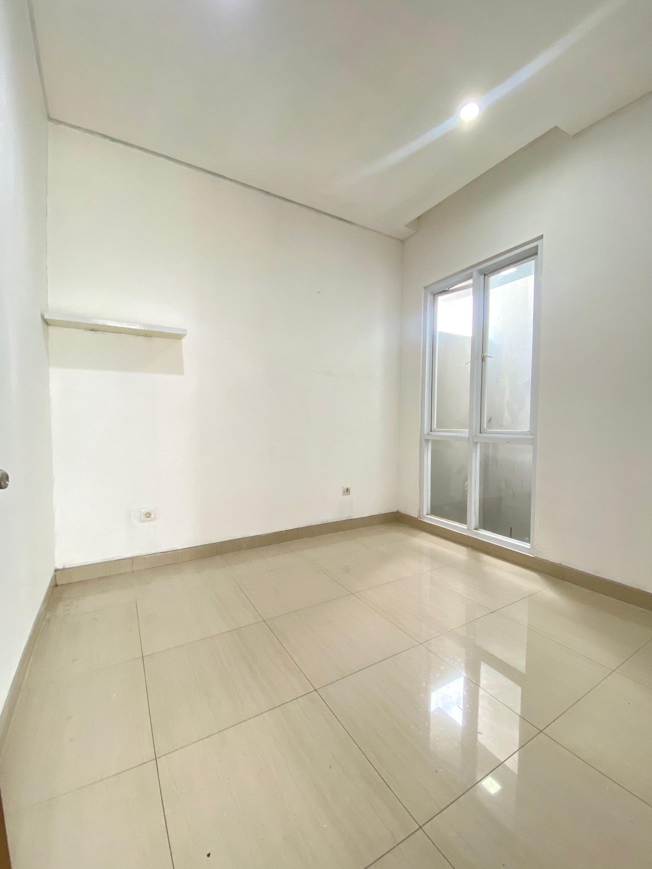 Hunian Luas di Gandul Luas 110 m2 Dalam Cluster Dekat ke Tol Andara