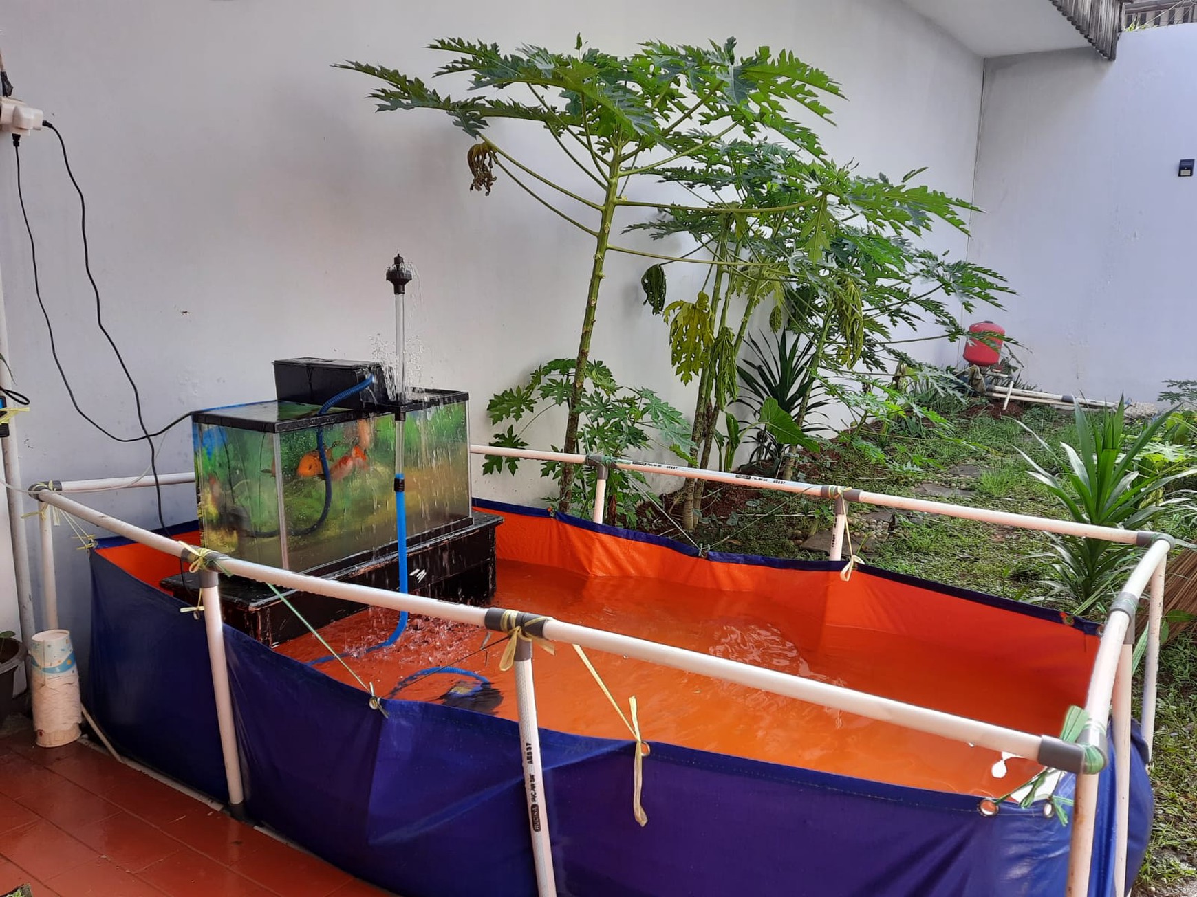 Rumah 2 Lantai, Dekat dengan BXC 