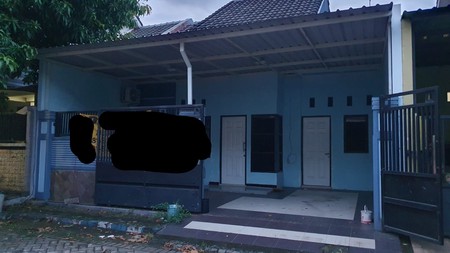 Rumah Dekat Kawasan Pusat Perbelanjaan di Pondok Mutiara Sidoarjo