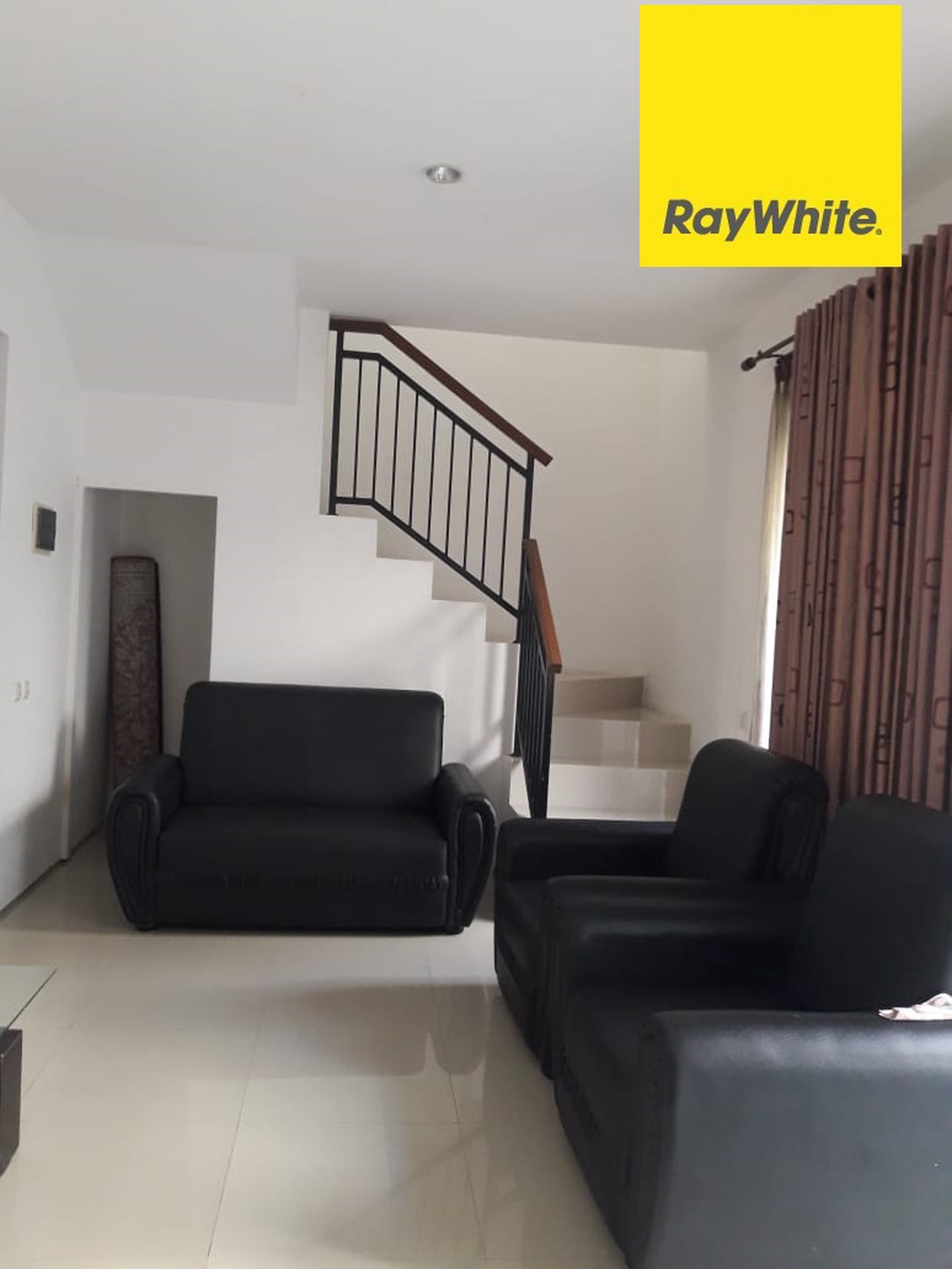 Dijual Rumah 2 lantai SHM di Bukit Palma, Palma Grandia Surabaya