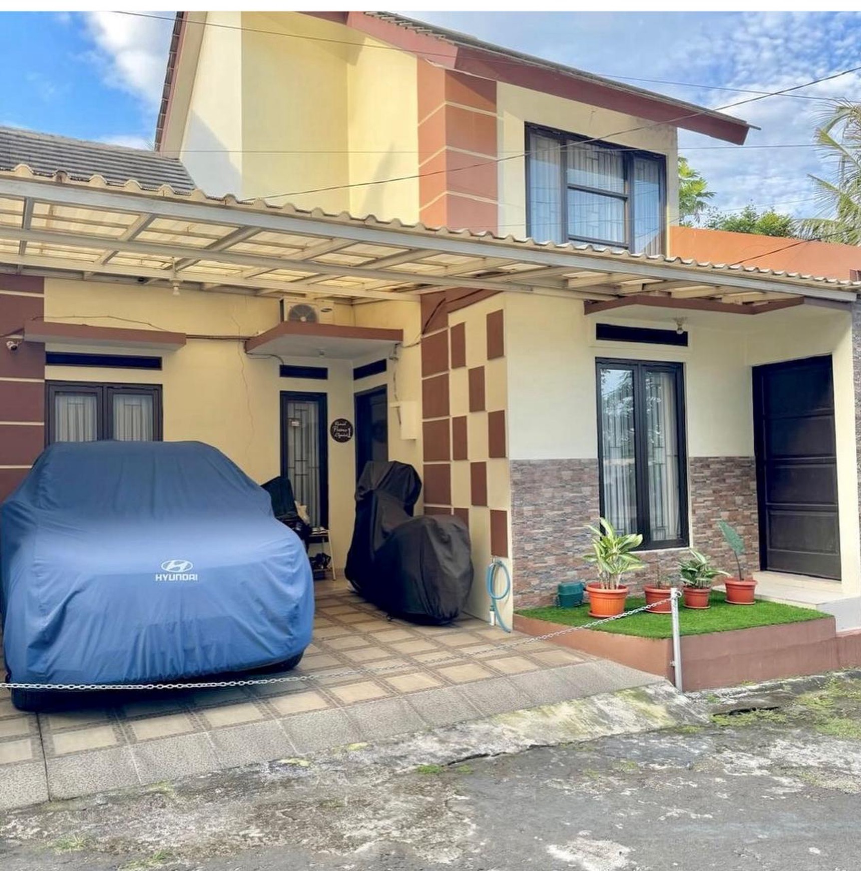 Rumah 2 Lantai, bagus, rapih dan Apik lokasi strategis  di Ciputat