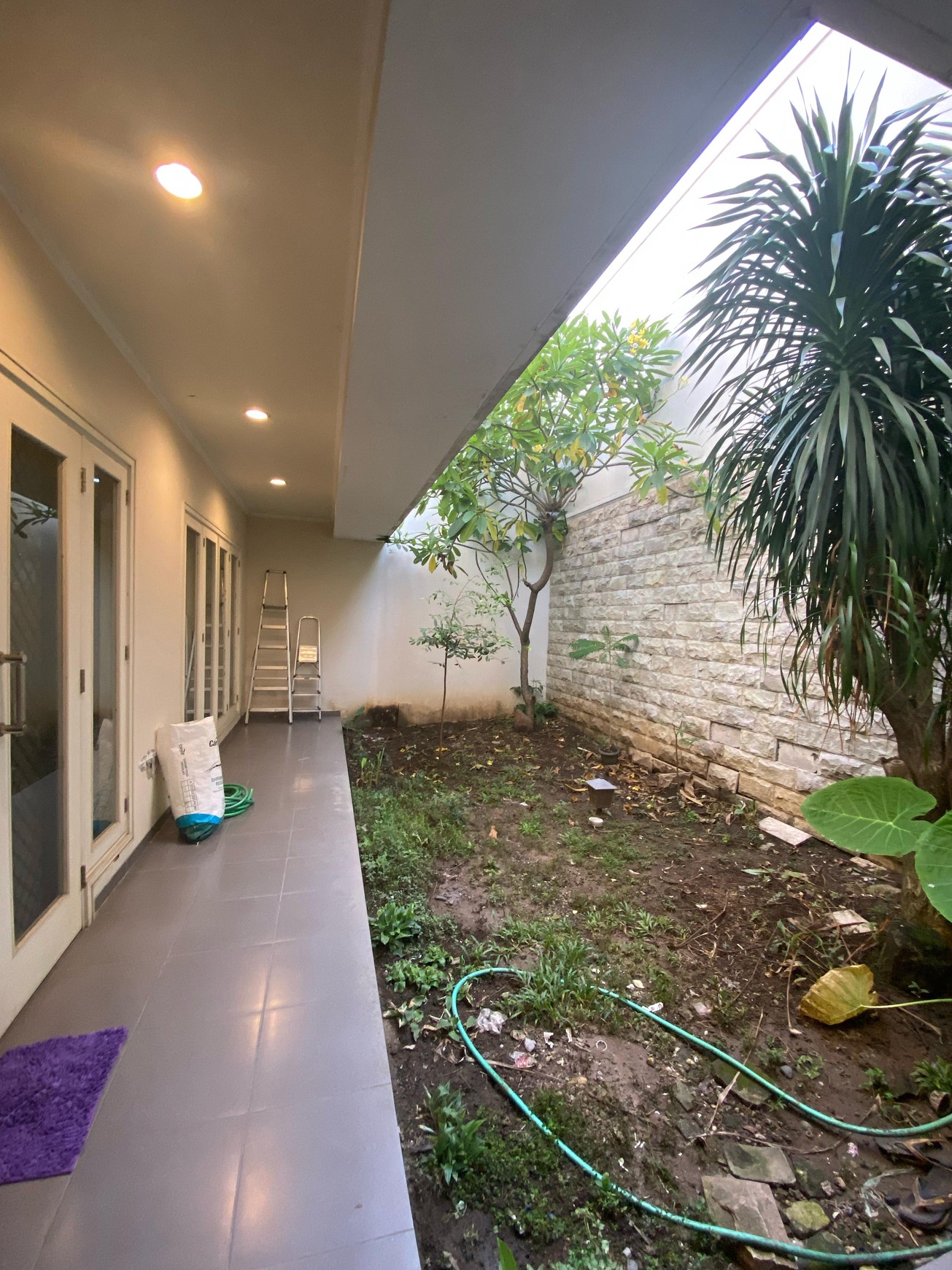 Rumah 2 Lantai Murah dengan Lokasi Premium Strategis di Puri Galaxy Surabaya