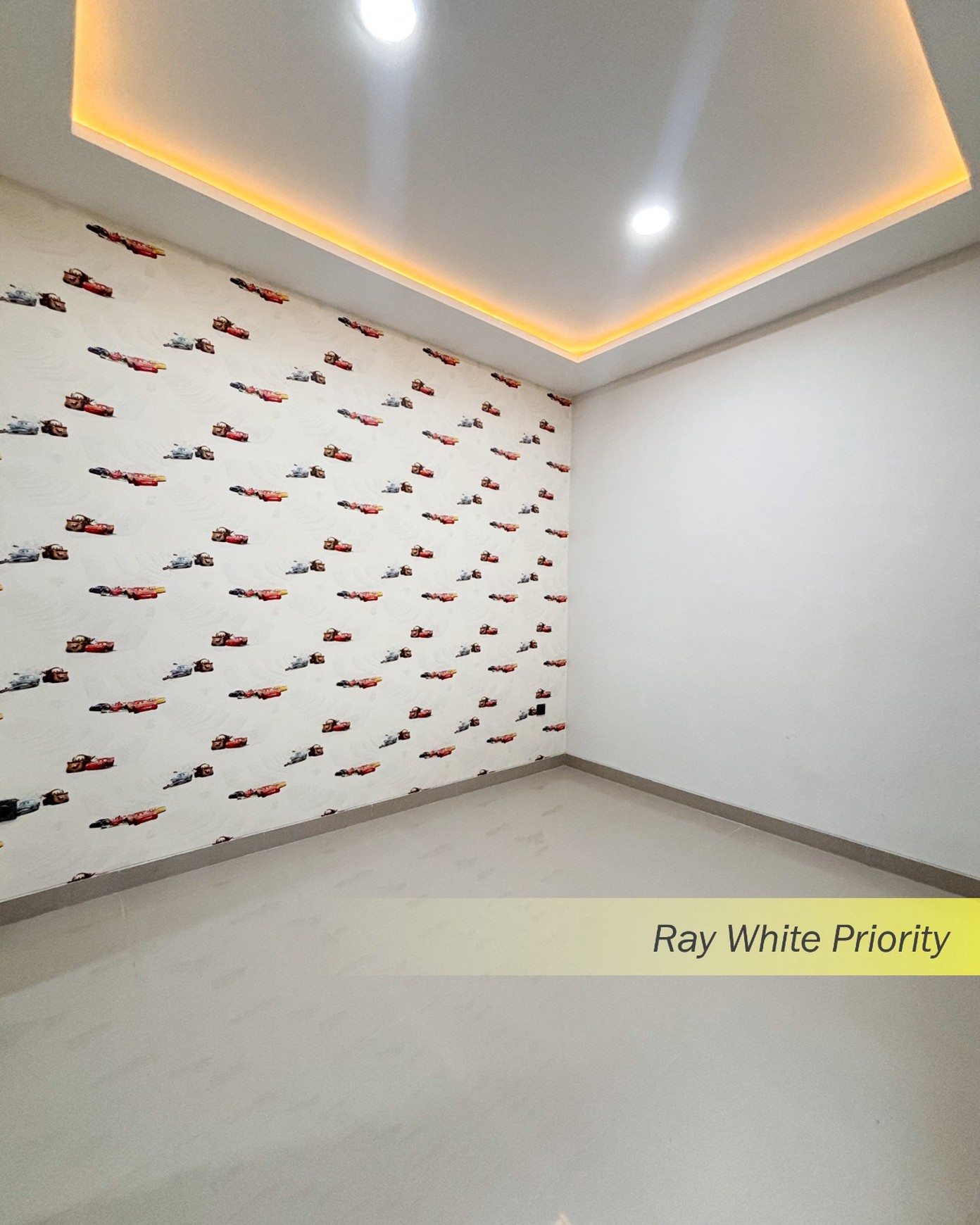 Rumah Modern Minimalis di Pondok Indah Siap Huni