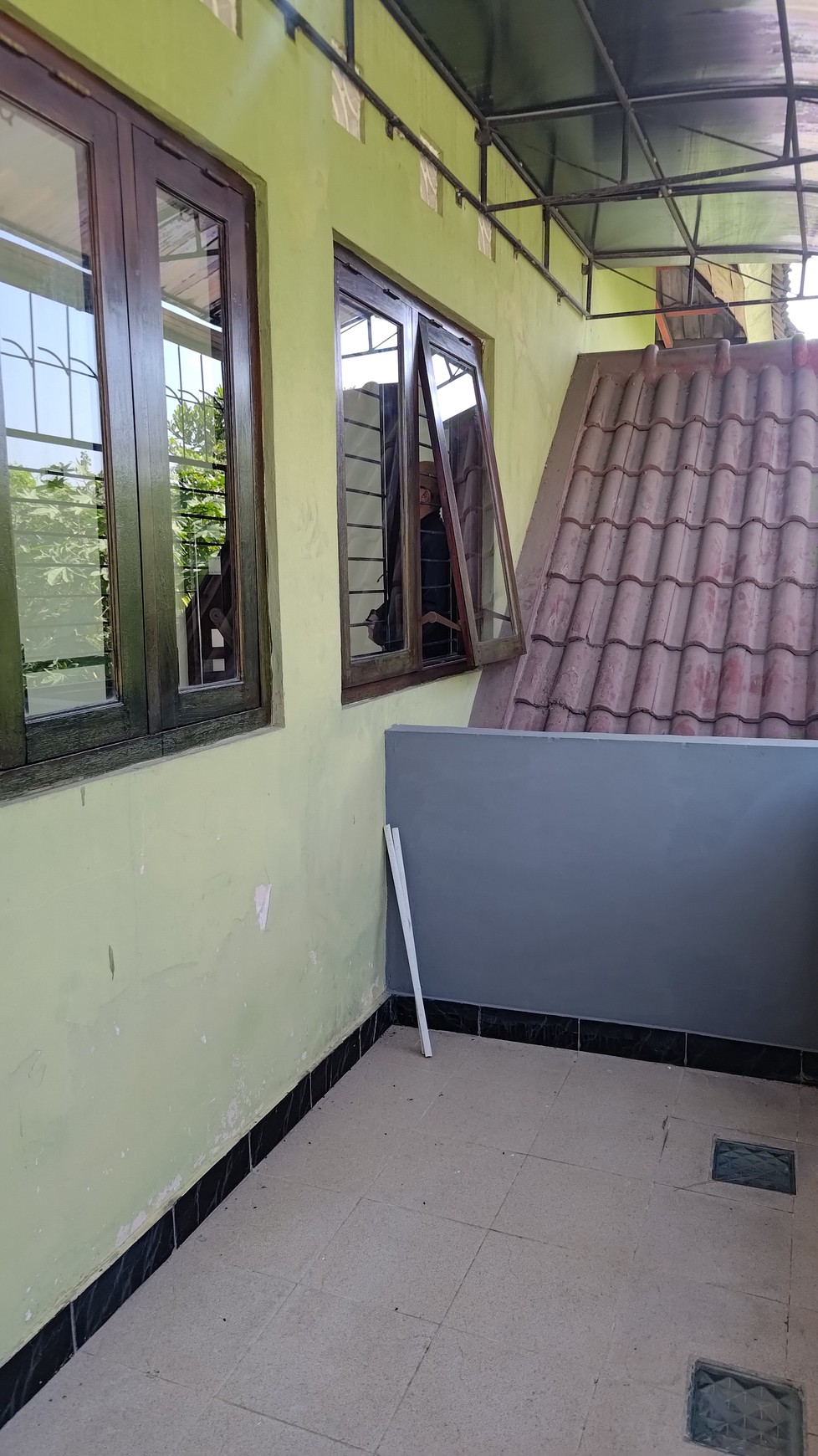 Rumah 2 lantai dalam Perum Lokasi Strategis Diarea Seturan Caturtunggal Depok Sleman