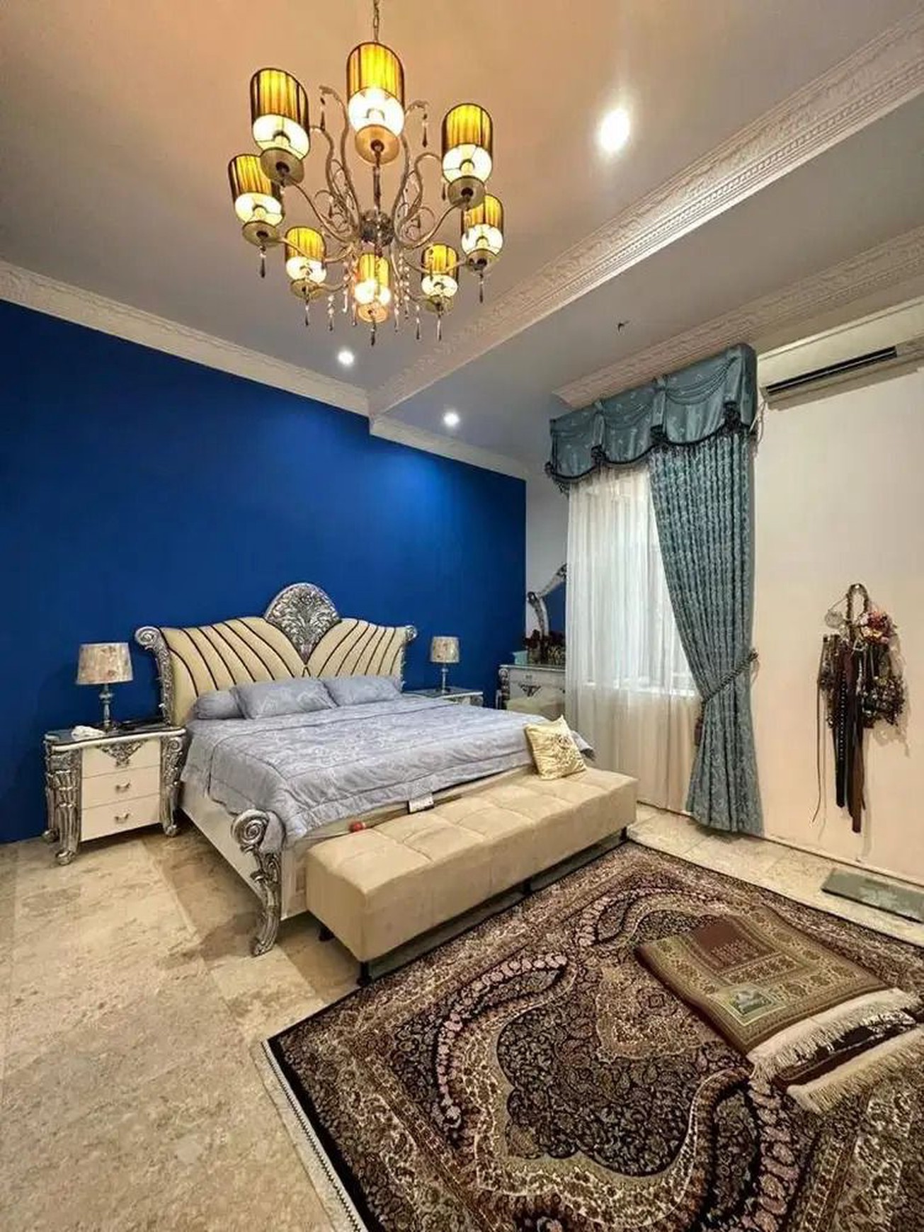 Dijual Rumah Mewah Siap Huni di Pasar Minggu