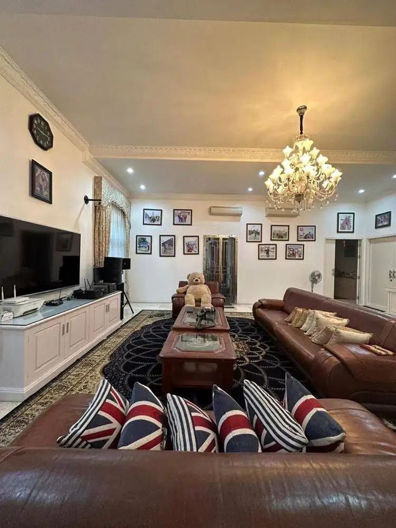 Dijual Rumah Mewah Siap Huni di Pasar Minggu