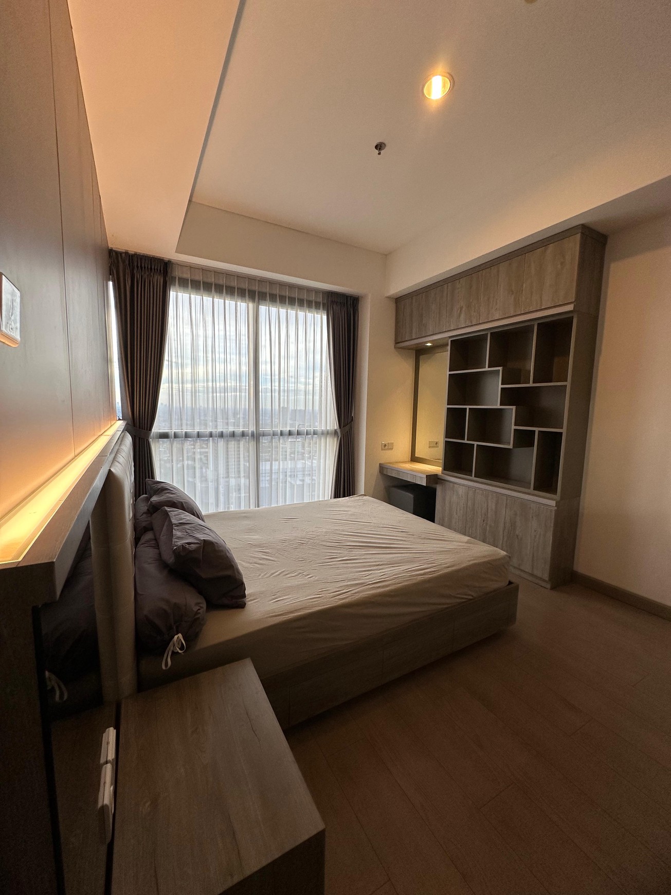 Apartemen Nyaman dan Strategis di One Park Avenue  Apartment 