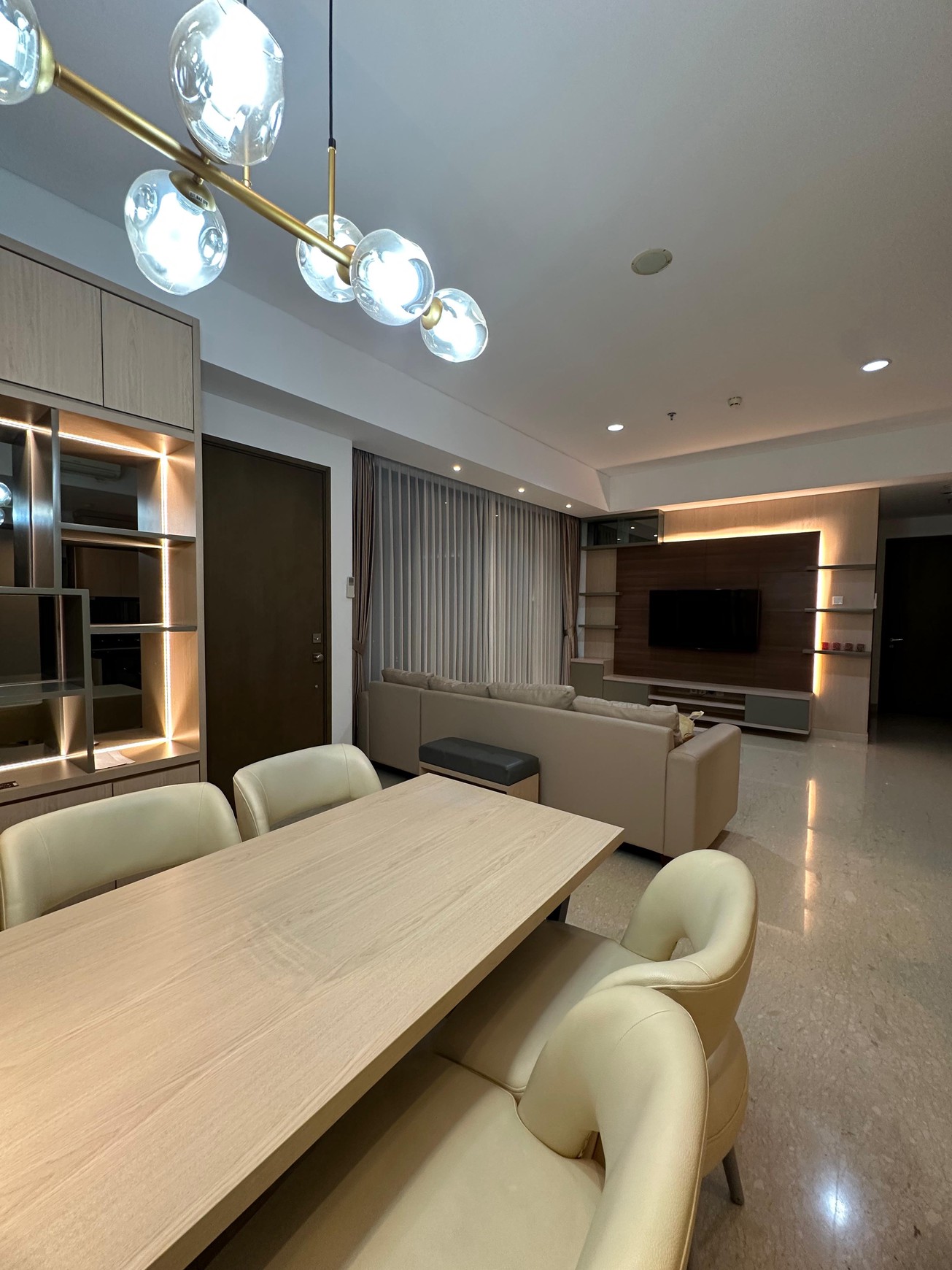 Apartemen Nyaman dan Strategis di One Park Avenue  Apartment 