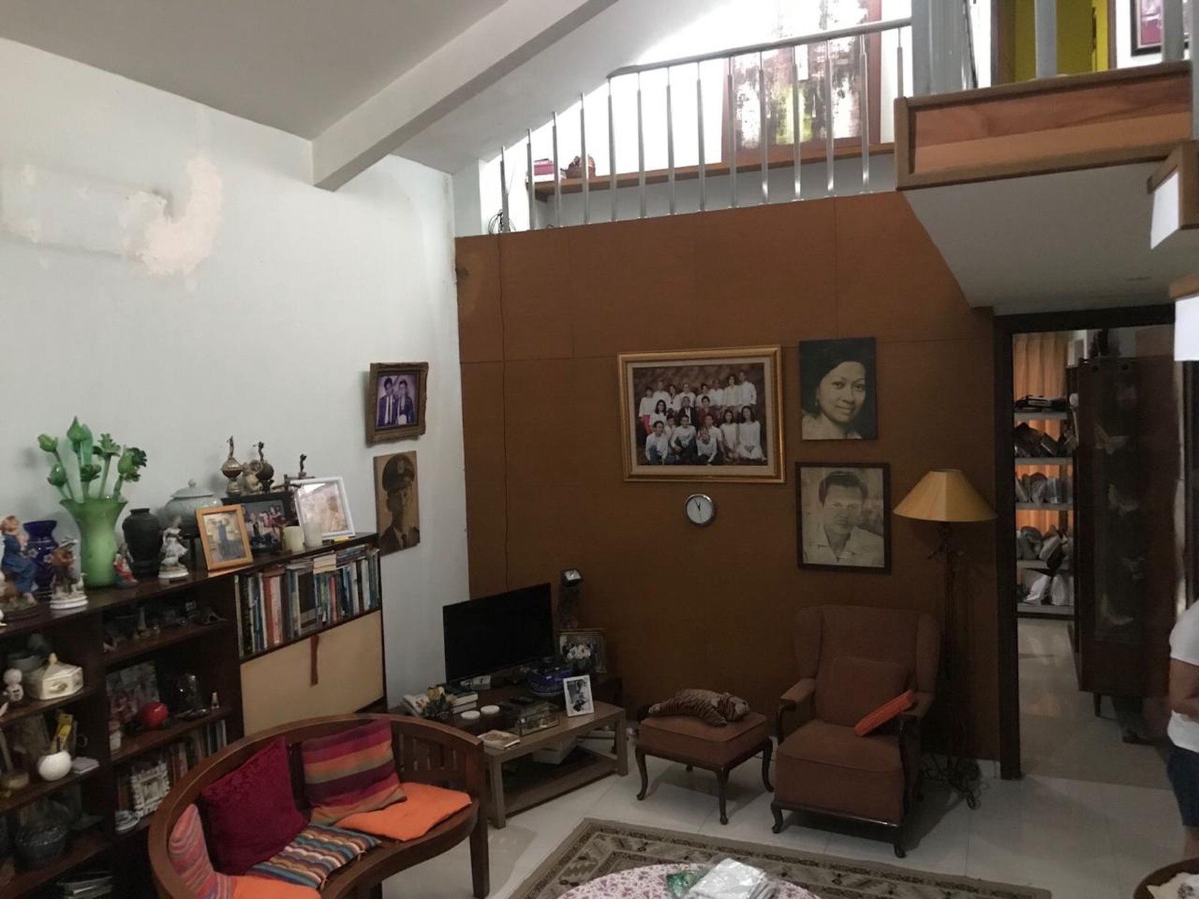 Rumah Asri dalam Cluster yang nyaman, di Lebak Bulus dekat RS Mayapada dan Citos.