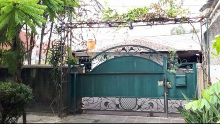 Dijual Rumah Asri Bebas Banjir di Kemang
