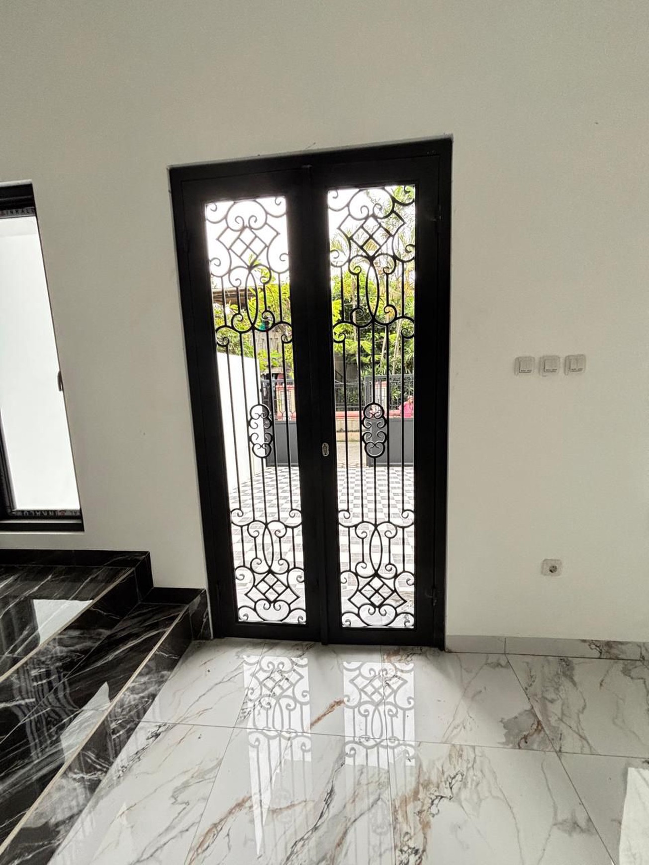 Dijual Rumah Murah dan Siap Huni di Bintaro
