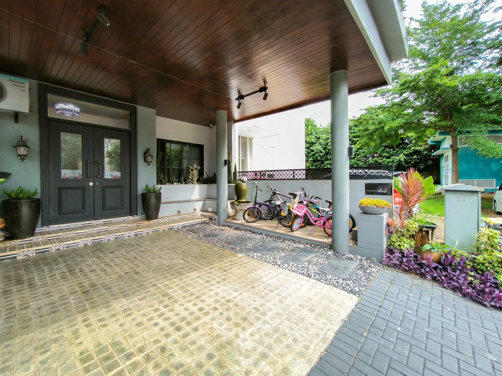 Rumah mewah,dalam cluster di Bintaro Jaya 9