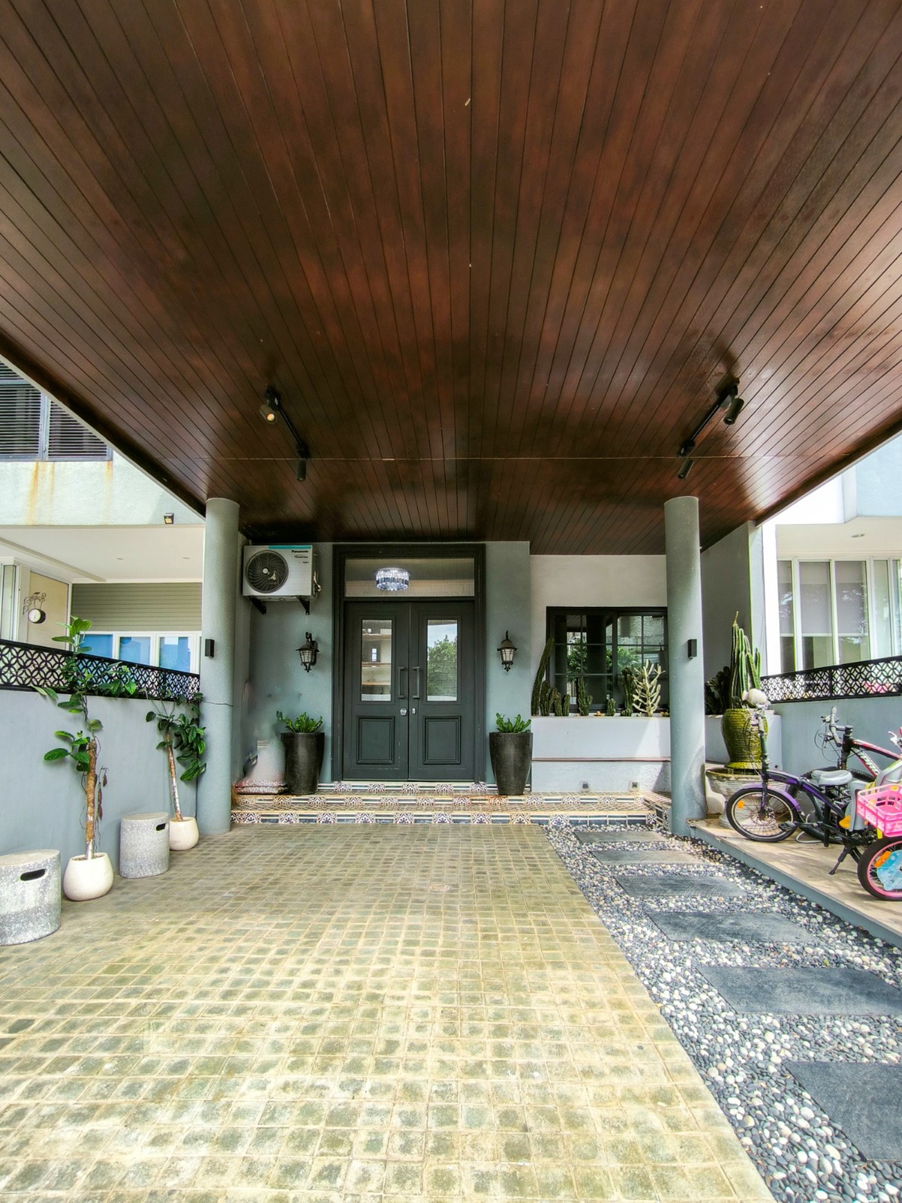 Rumah mewah,dalam cluster di Bintaro Jaya 9