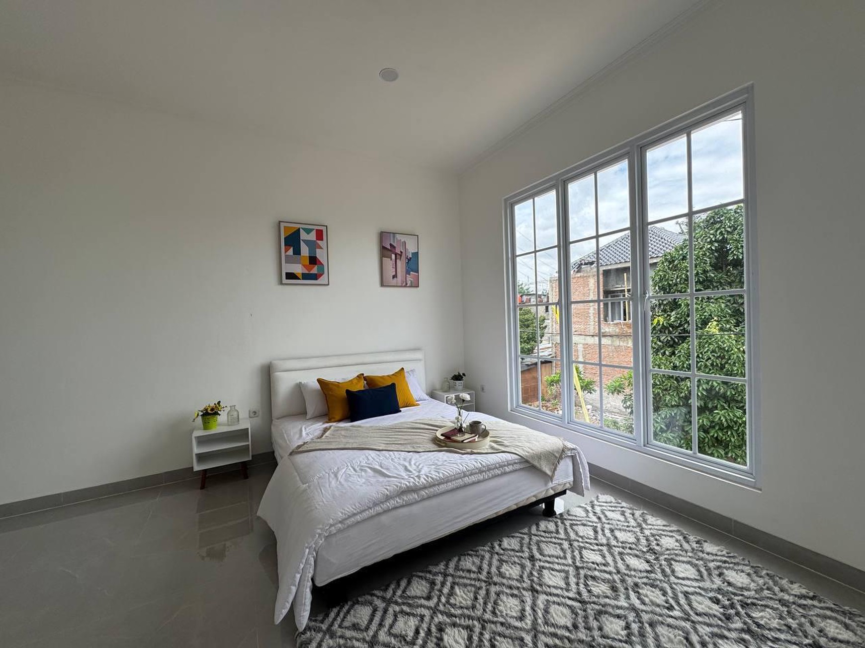 Cinere rumah brandnew dekat pintu tol desari free biaya2