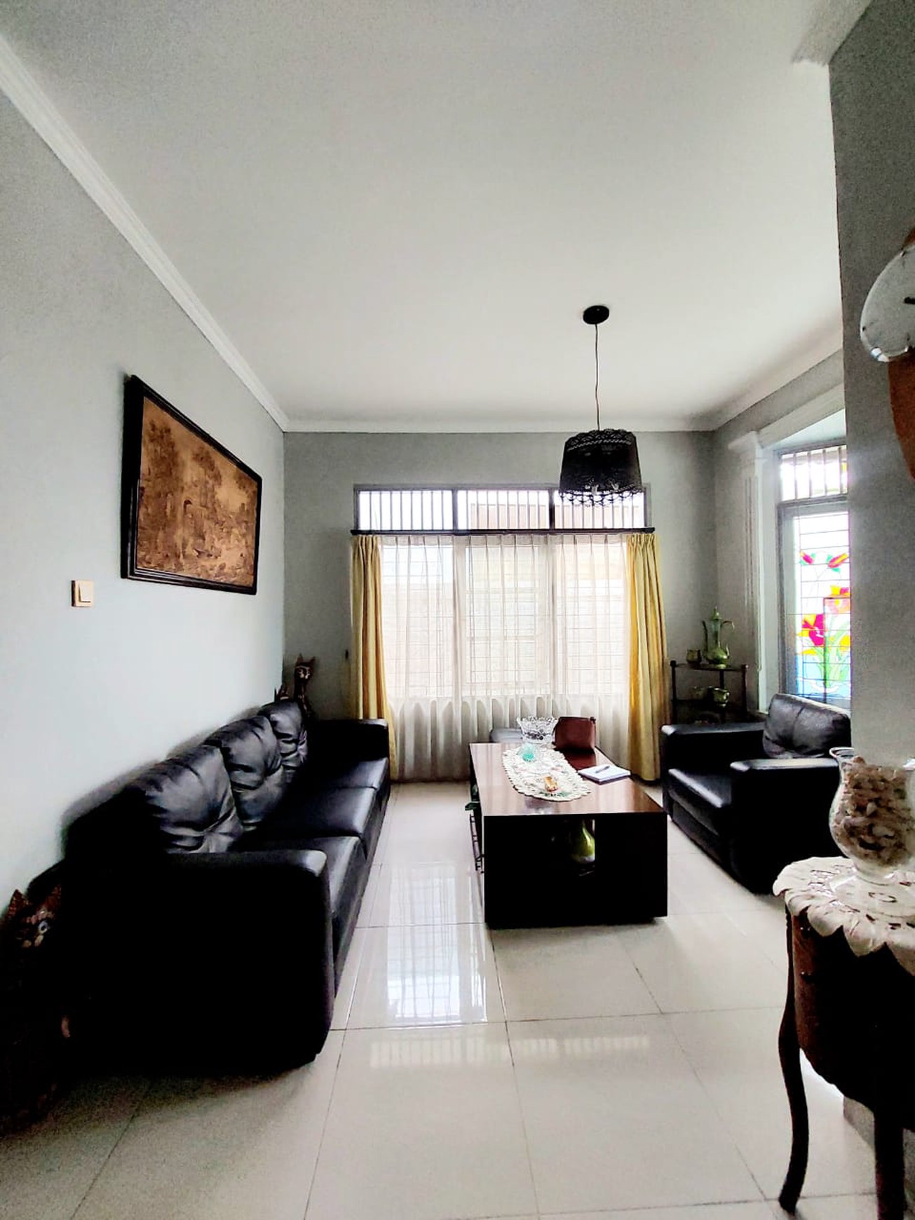 Rumah Siap Huni dengan Hunian Nyaman dan Asri di Ciputat
