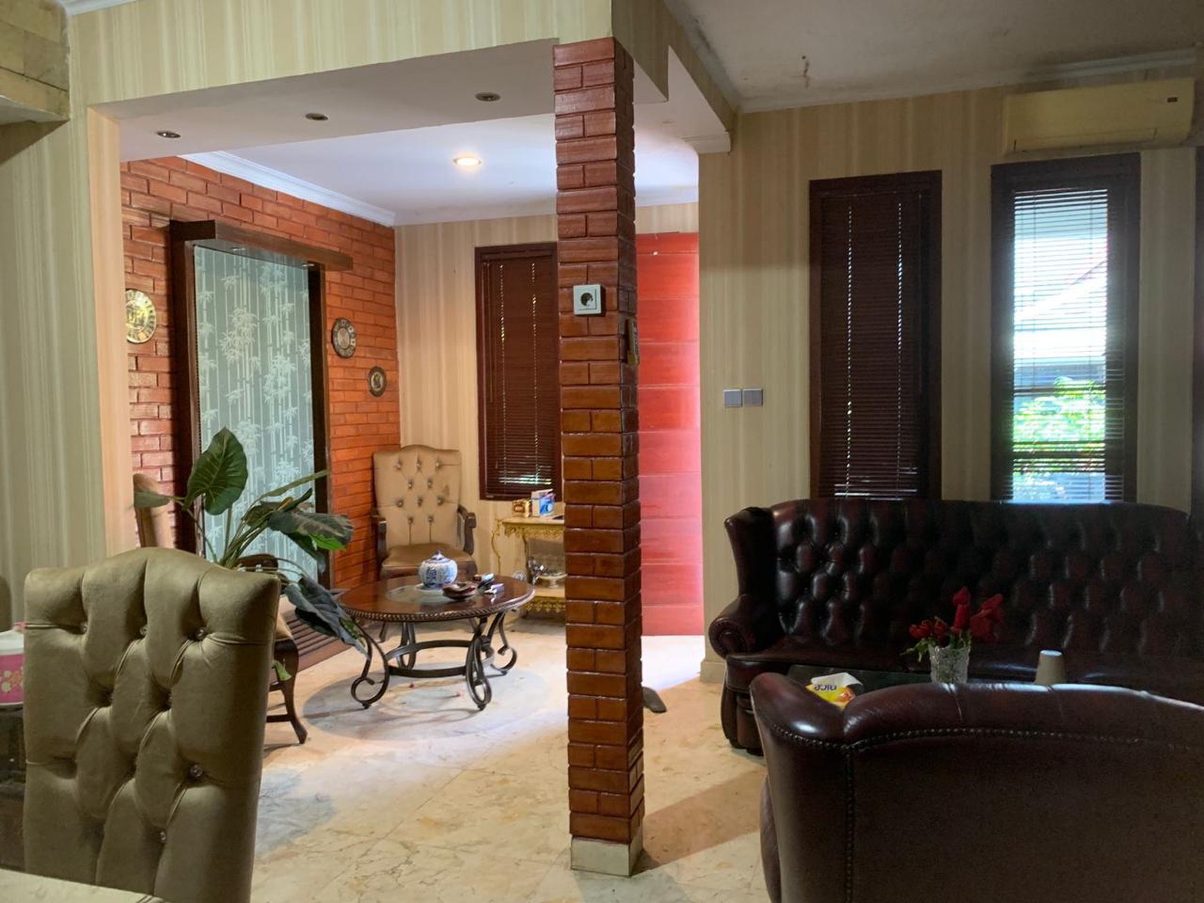 Rumah 2 lantai,dekat kampus stan,dekat jajan di Bintaro Jaya 5