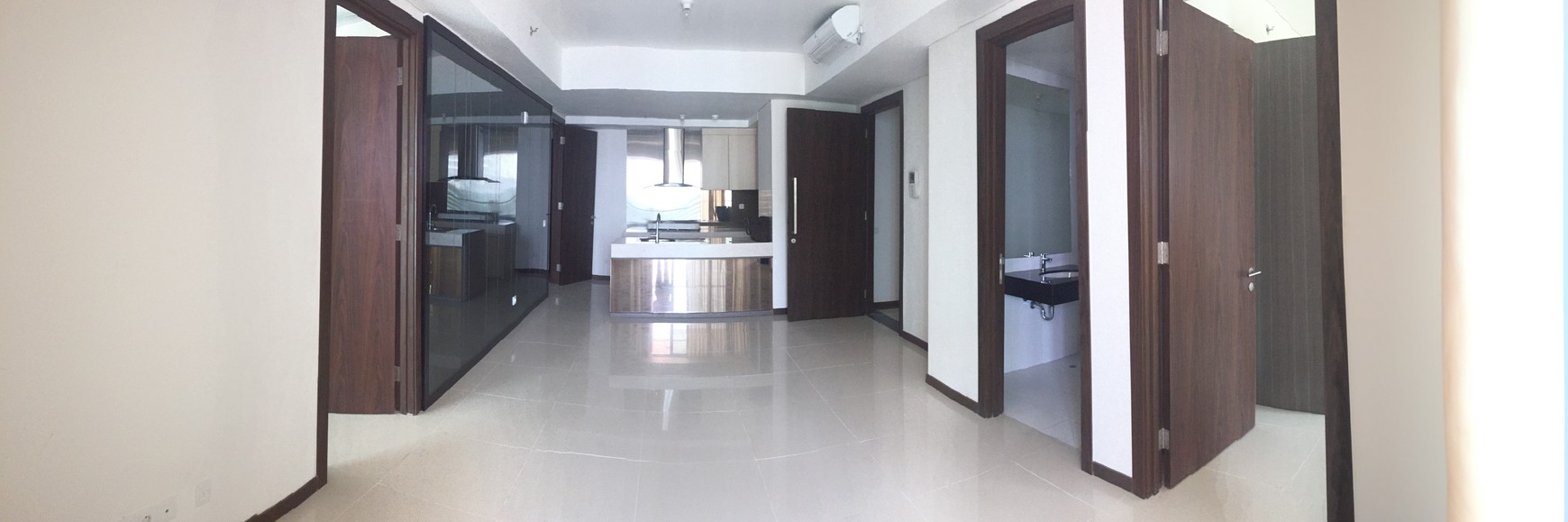 APARTEMEN ST. MORITZ PURI