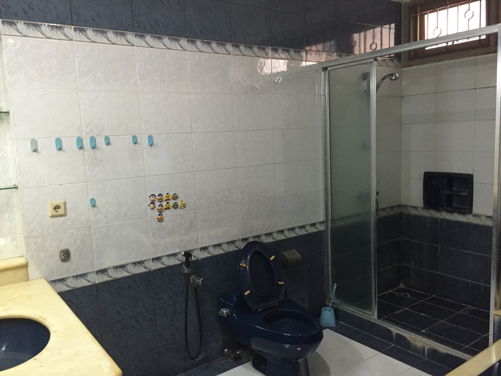 RUMAH DI PANTAI MUTIARA SIAP HUNI