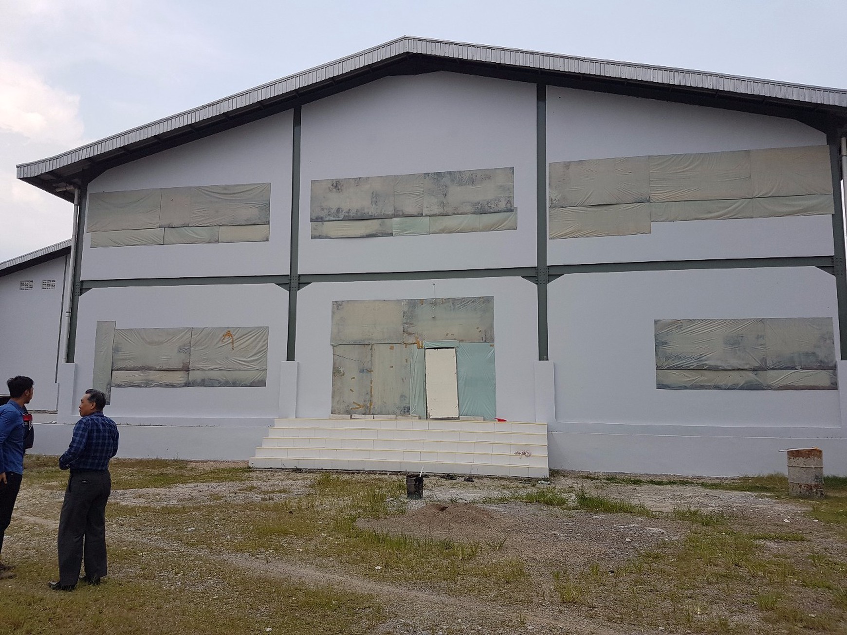 Gudang ada Ijin Industri , Raya Curug Kosambi Karawang Timur