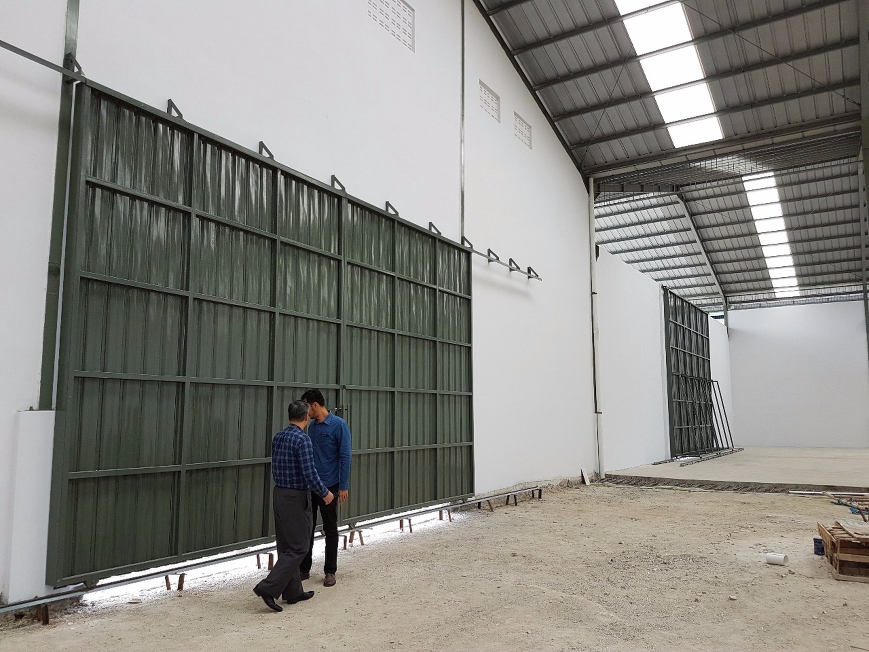 Gudang ada Ijin Industri , Raya Curug Kosambi Karawang Timur
