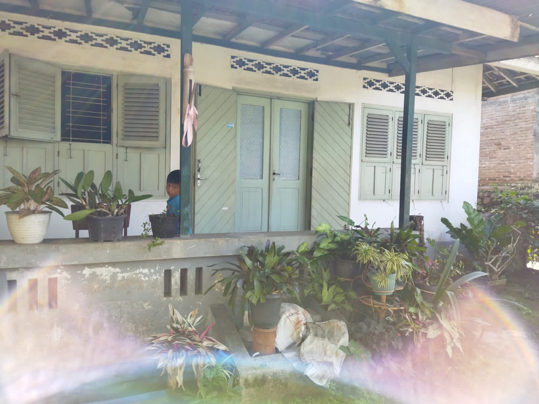 Rumah Dengan Desain Bangunan Lama Berada Di Lokasi Strategis Dekat RSUD Muntilan Magelang