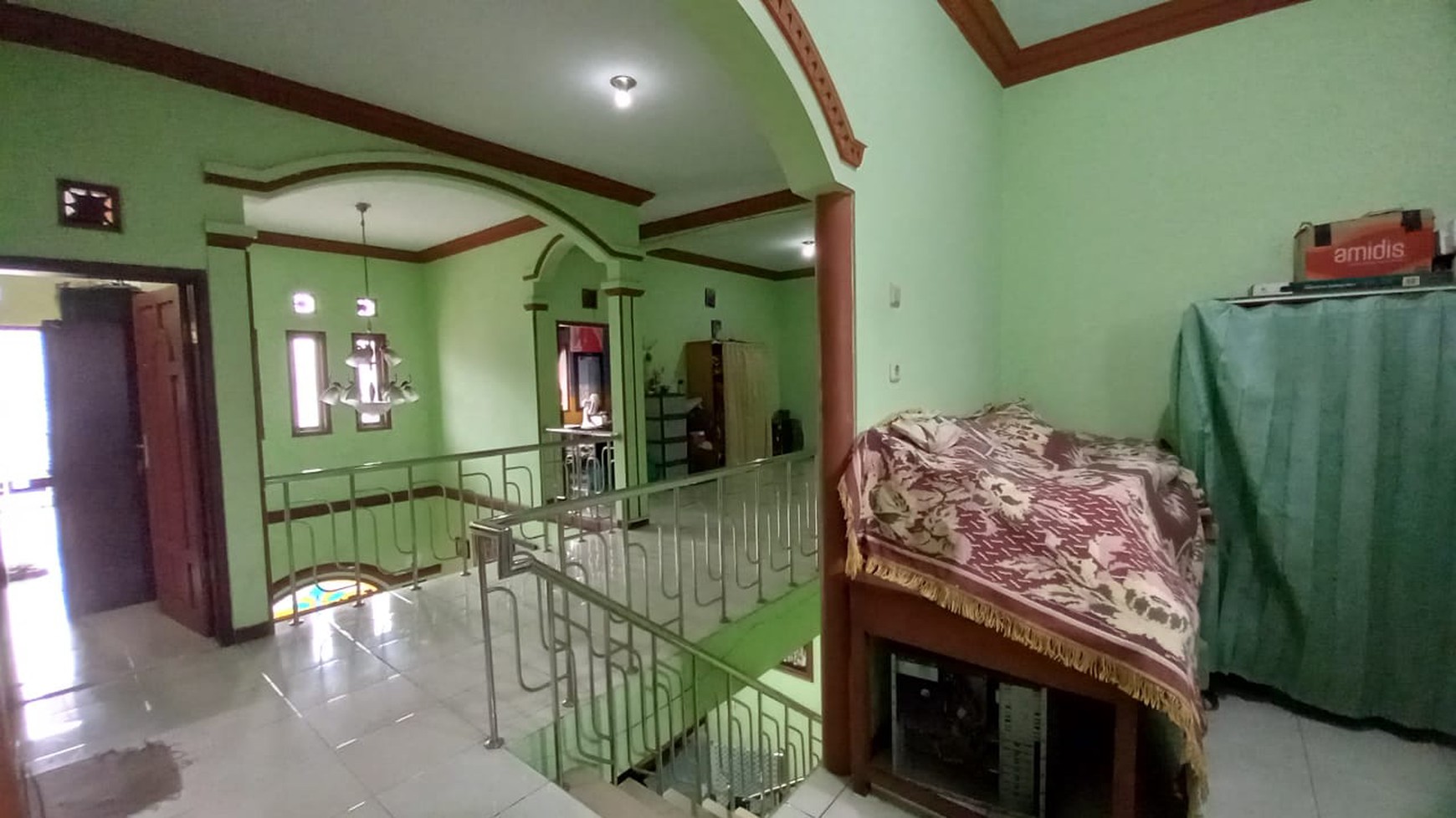 Rumah Bagus Semi Furnished di Kopo Permai, Bandung