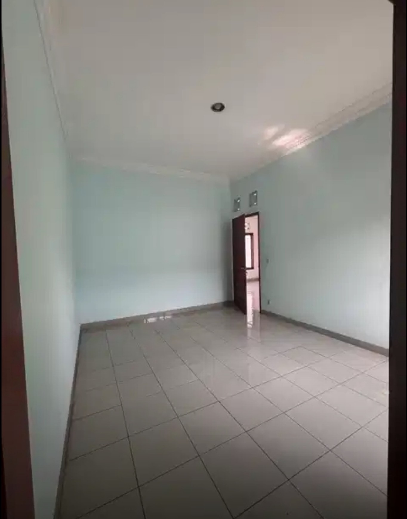 Jarang Ada. Rumah 2 lantai di Griya Loka, BSD