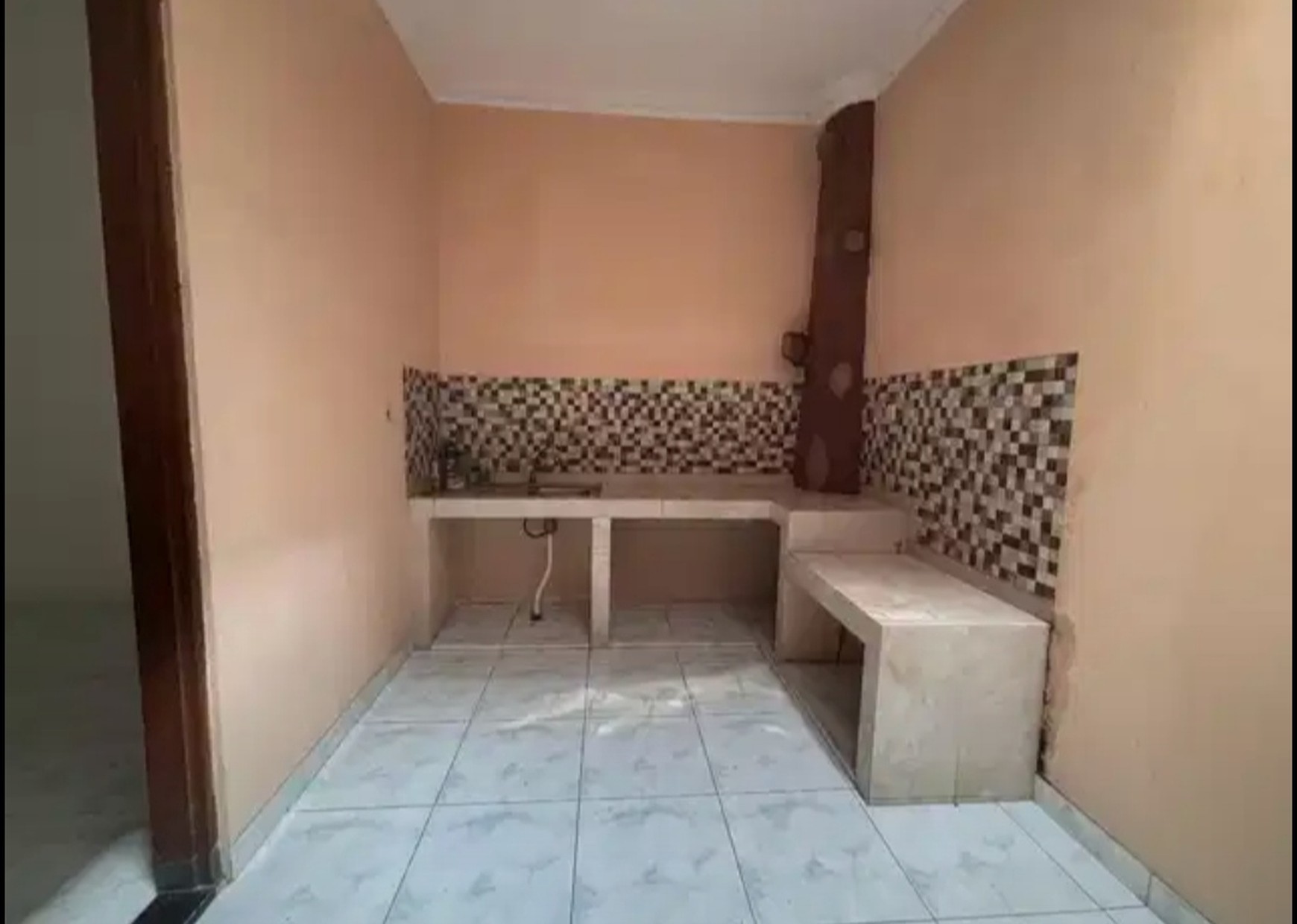 Jarang Ada. Rumah 2 lantai di Griya Loka, BSD