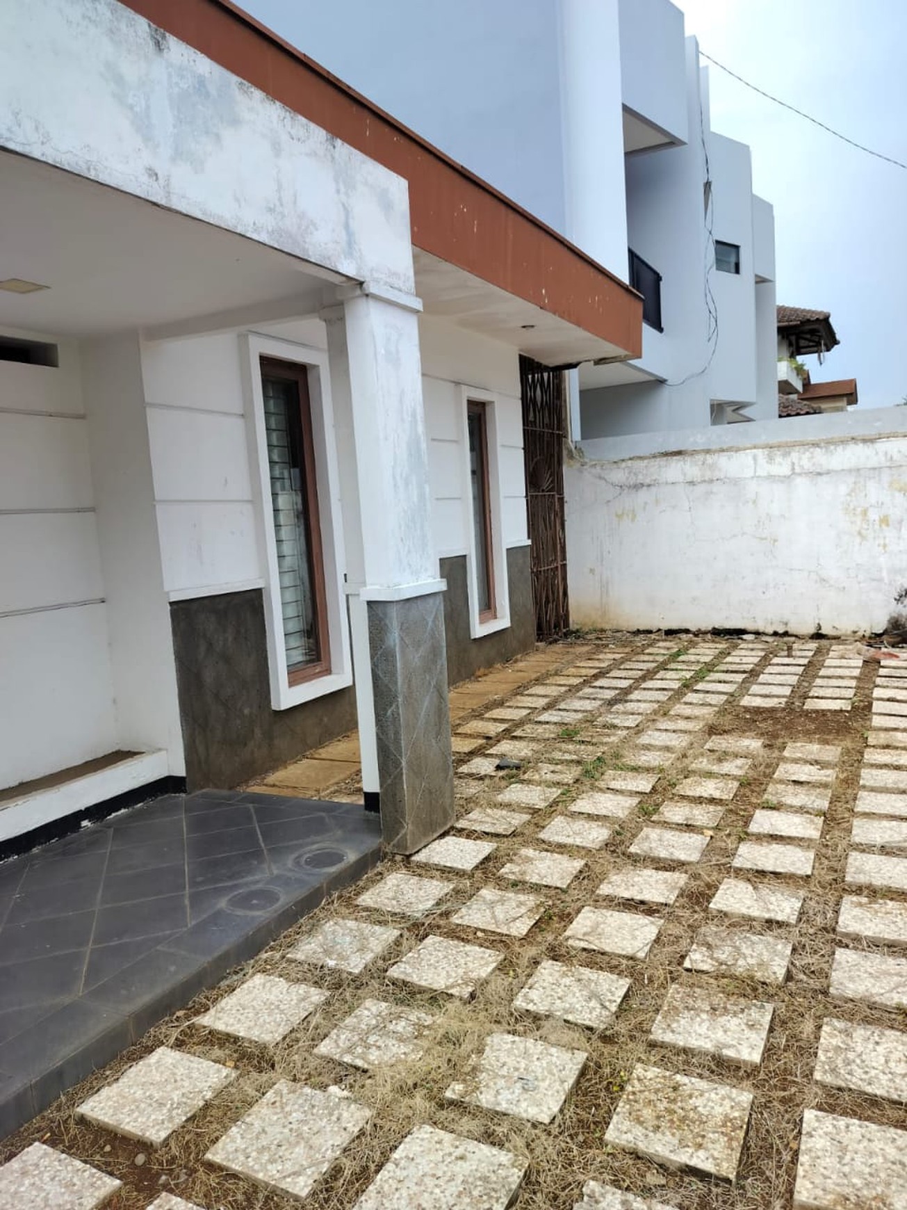 Dijual Rumah Nyaman dan  Strategis di Cinere - Siap Huni