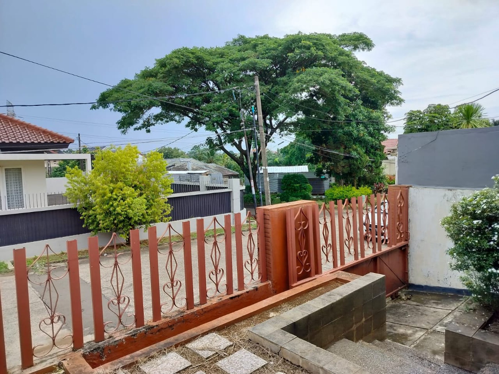 Dijual Rumah Nyaman dan  Strategis di Cinere - Siap Huni