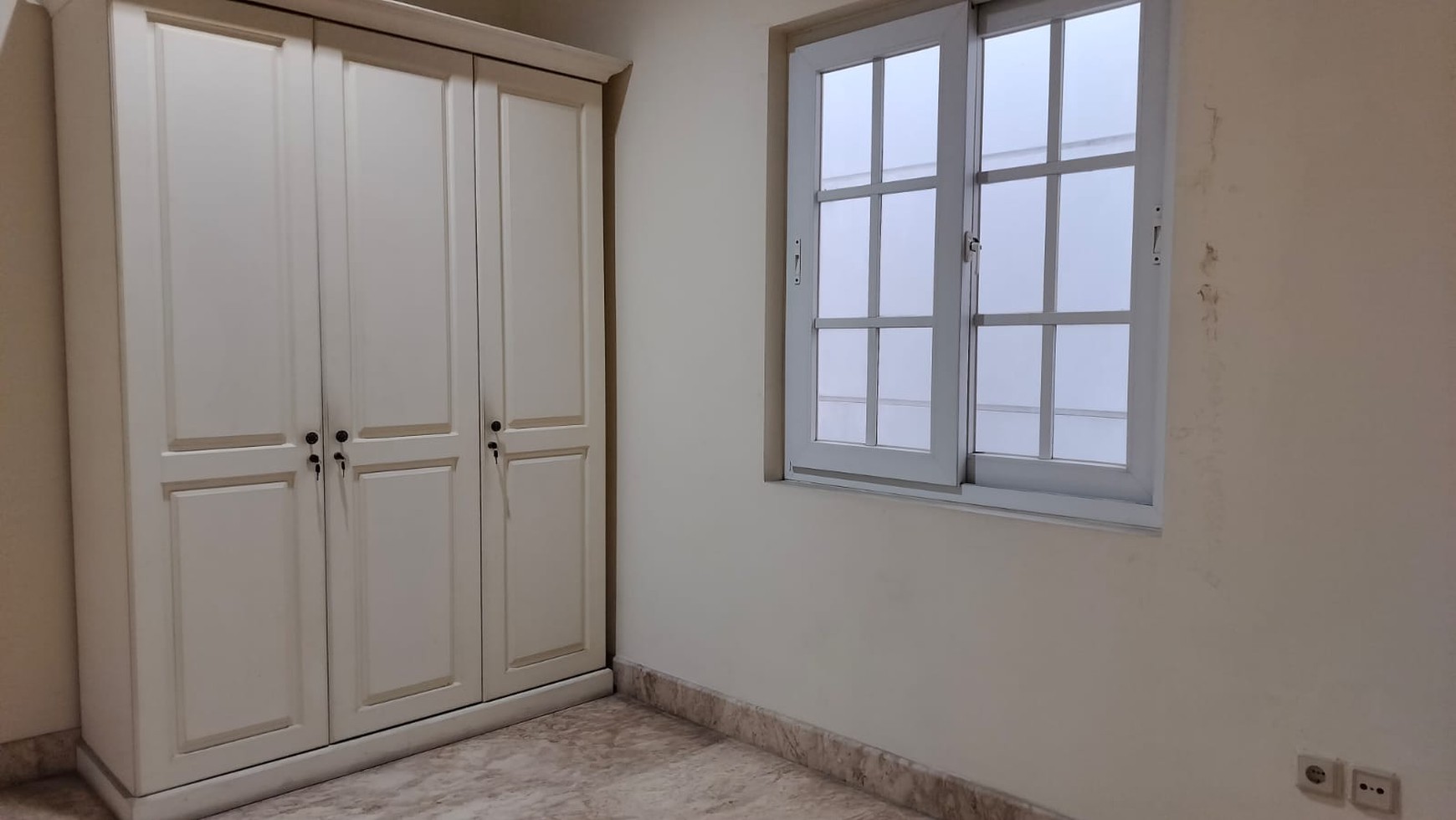 Dijual Rumah Mewah Siap Huni di Pondok Indah -Dekat Pondok Indah Mall