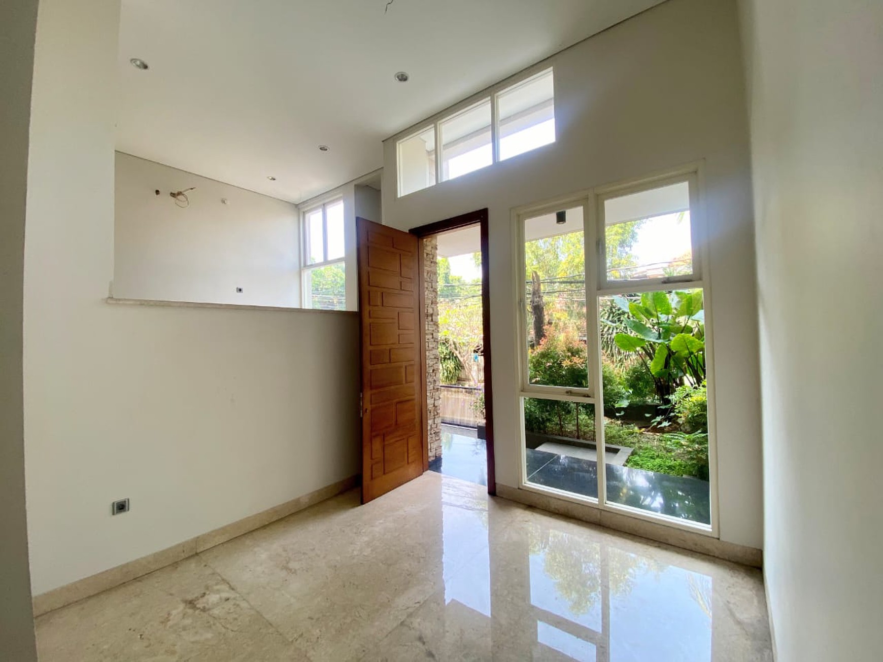 Dijual Rumah Mewah Siap Huni di Gandaria dekat Pasar Mayestik