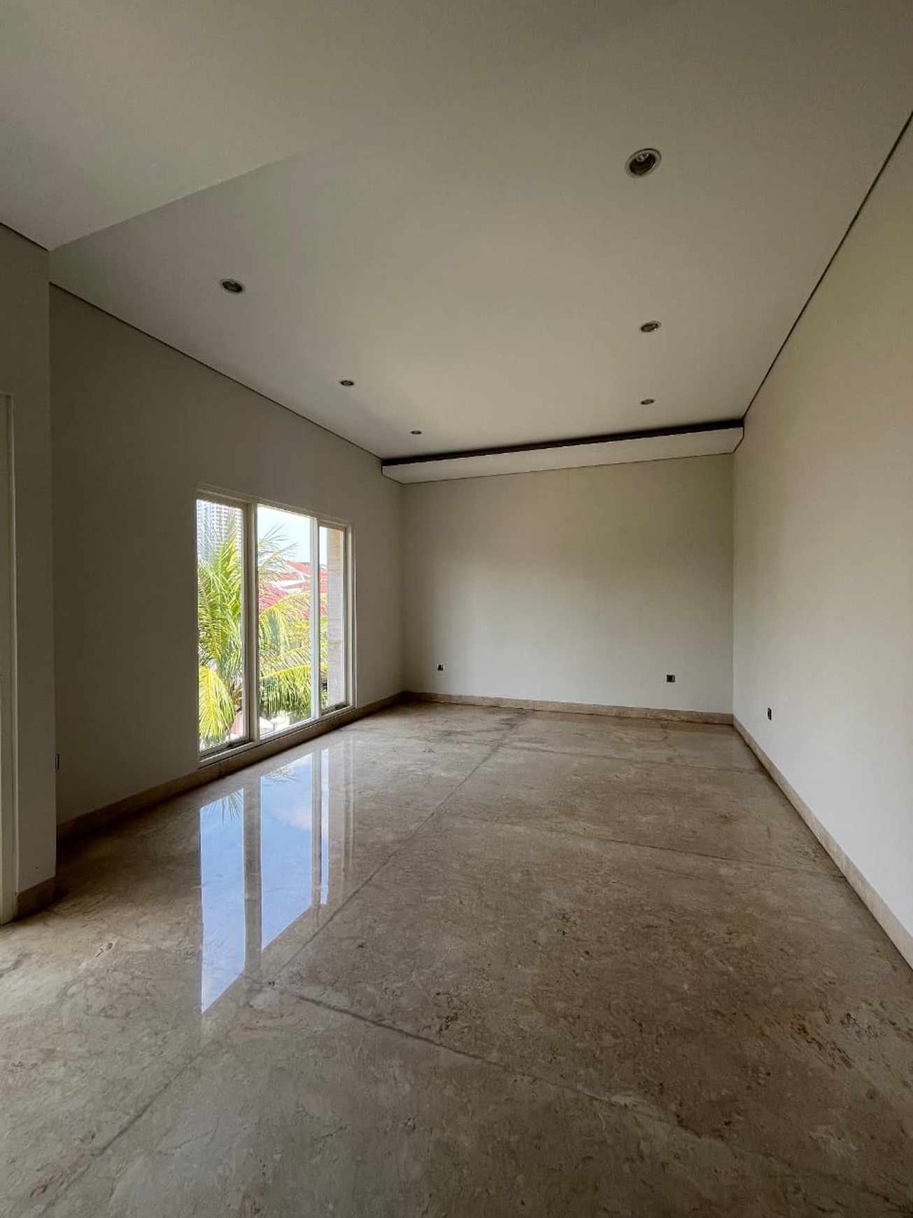 Dijual Rumah Mewah Siap Huni di Gandaria dekat Pasar Mayestik