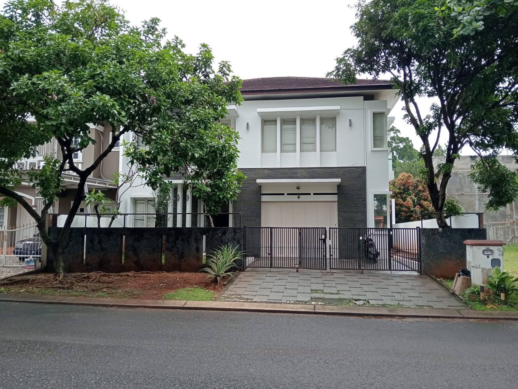 Legenda Wisata, Boulevard, Mewah, Siap Huni, Lokasi Strategis, KPR, NEGO