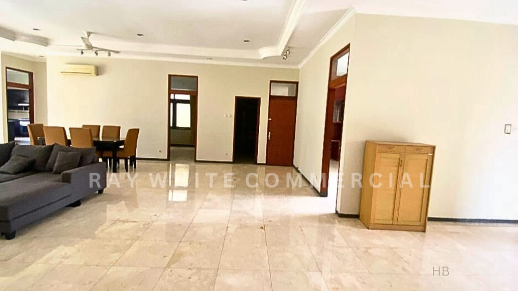 Rumah Asri, Strategis! Cipete, Cilandak, Jakarta Selatan