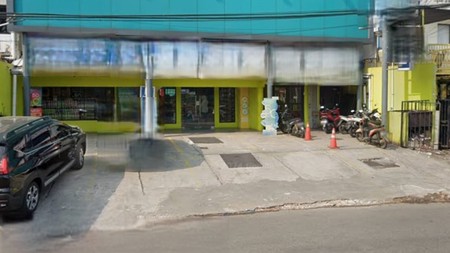 Ruko siap pakai lokasi strategis di Bintaro Sektor 9