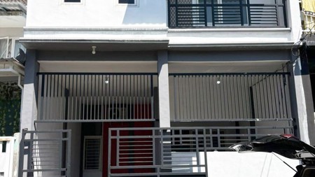 Rumah di Green Mansion Sidoarjo, Minimalis, 2 Lantai, Sudah Renov Full, SIAP HUNI !!! - LM -