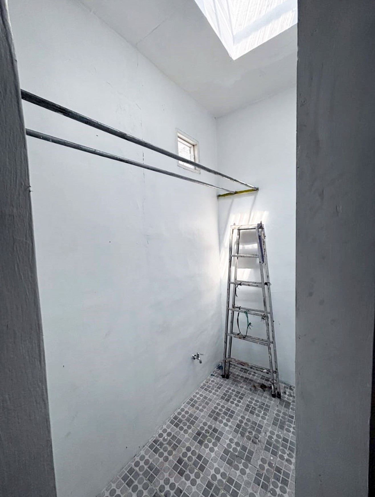 Rumah di Green Mansion Sidoarjo, Minimalis, 2 Lantai, Sudah Renov Full, SIAP HUNI !!! - LM -