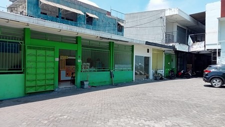 DIJUAL RUMAH USAHA RAYA TENGGILIS MEJOYO
