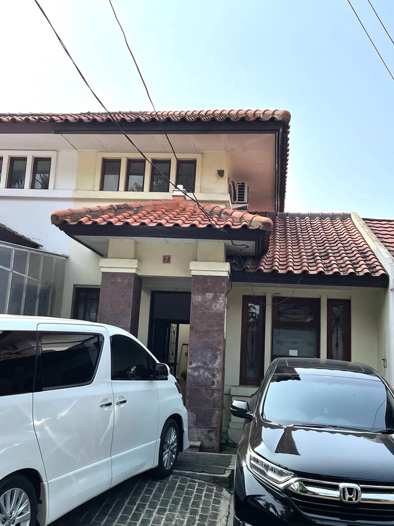 Dijual Rumah di Taman Parahyangan 7 Lippo Karawaci Tangerang
