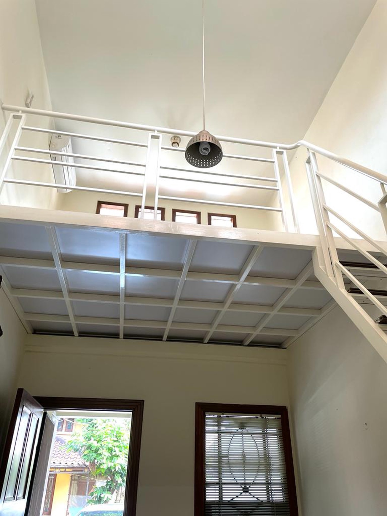 Dijual Rumah di Taman Parahyangan 7 Lippo Karawaci Tangerang