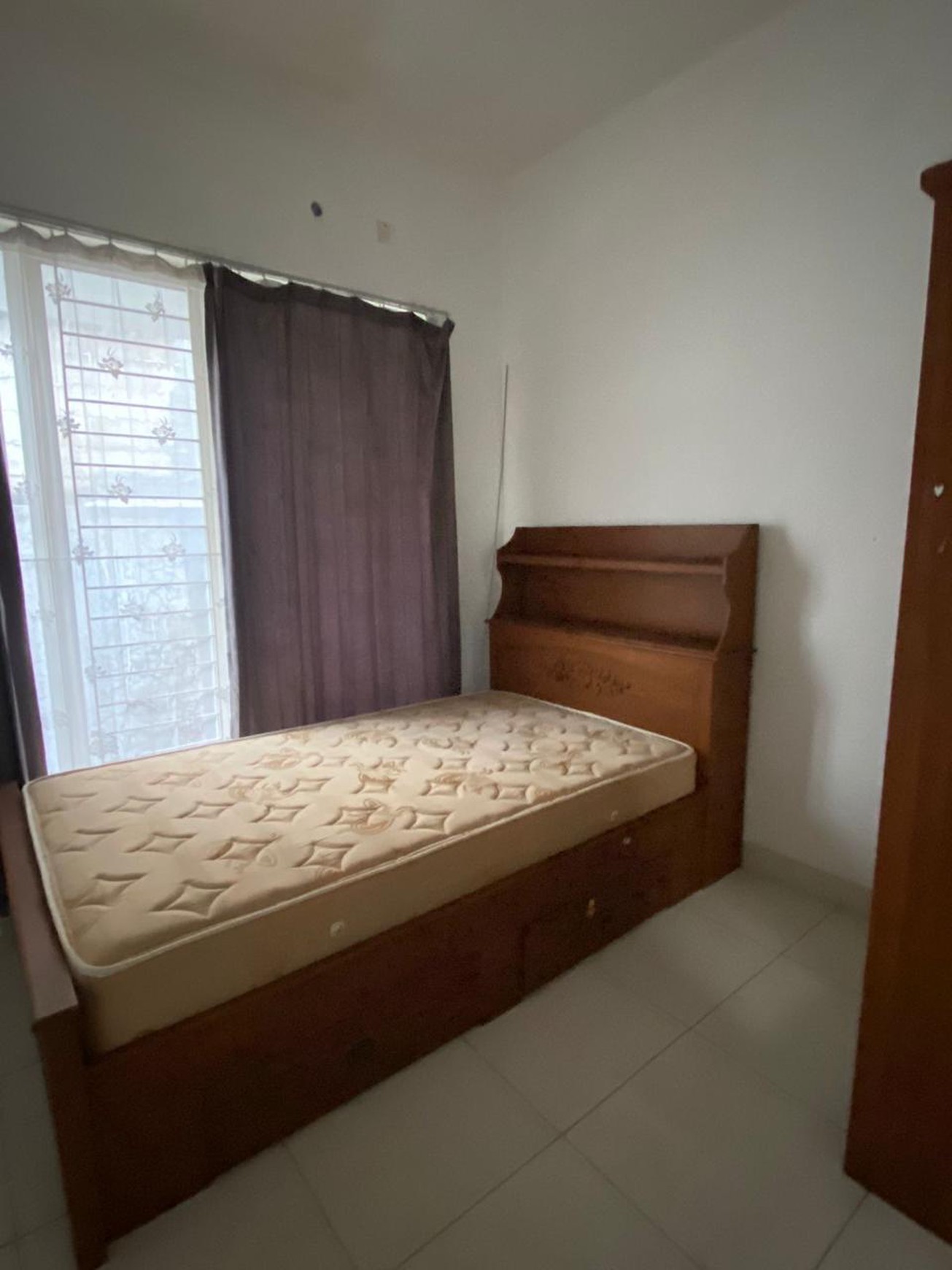 Rumah di Bintaro Sektor 9 2 Lantai Sudah SHM dalam Lingkungan Asri dan Nyaman
