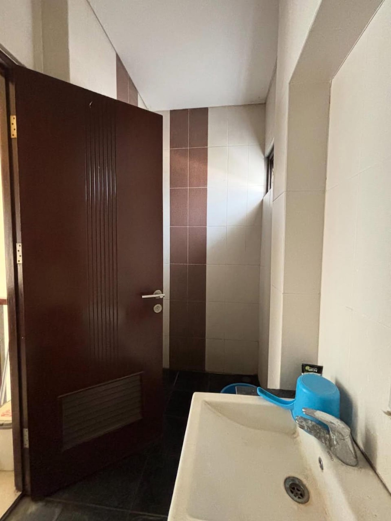 Rumah Minimalis Bagus, lokasi strategis di BSD