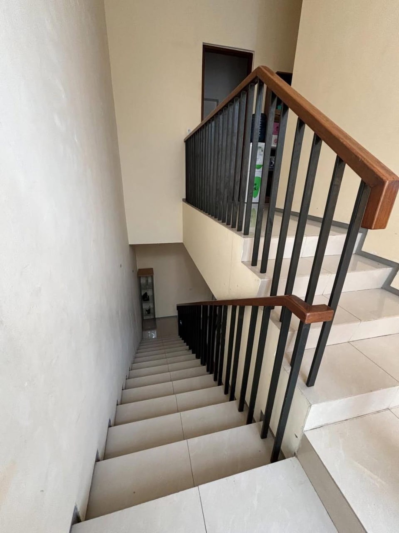 Rumah Minimalis Bagus, lokasi strategis di BSD