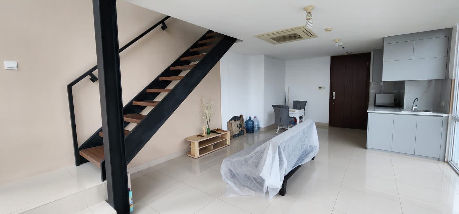 Dijual Bizloft U-residence  Lippo Karawaci, Tangerang