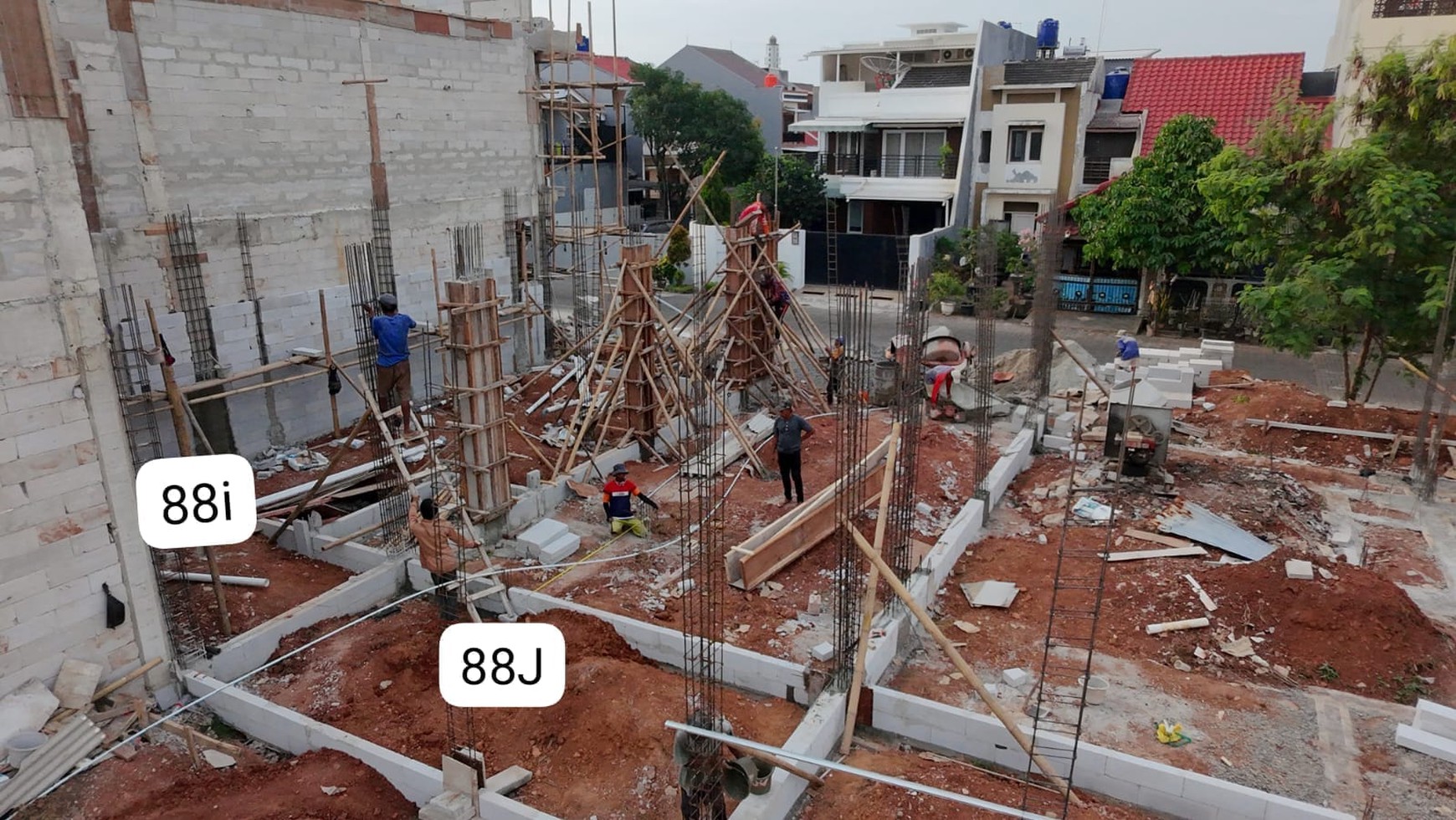 RUMAH HUNIAN NYAMAN, LOKASI STRATEGIS DAN NILAI INVESTASI TINGGI!