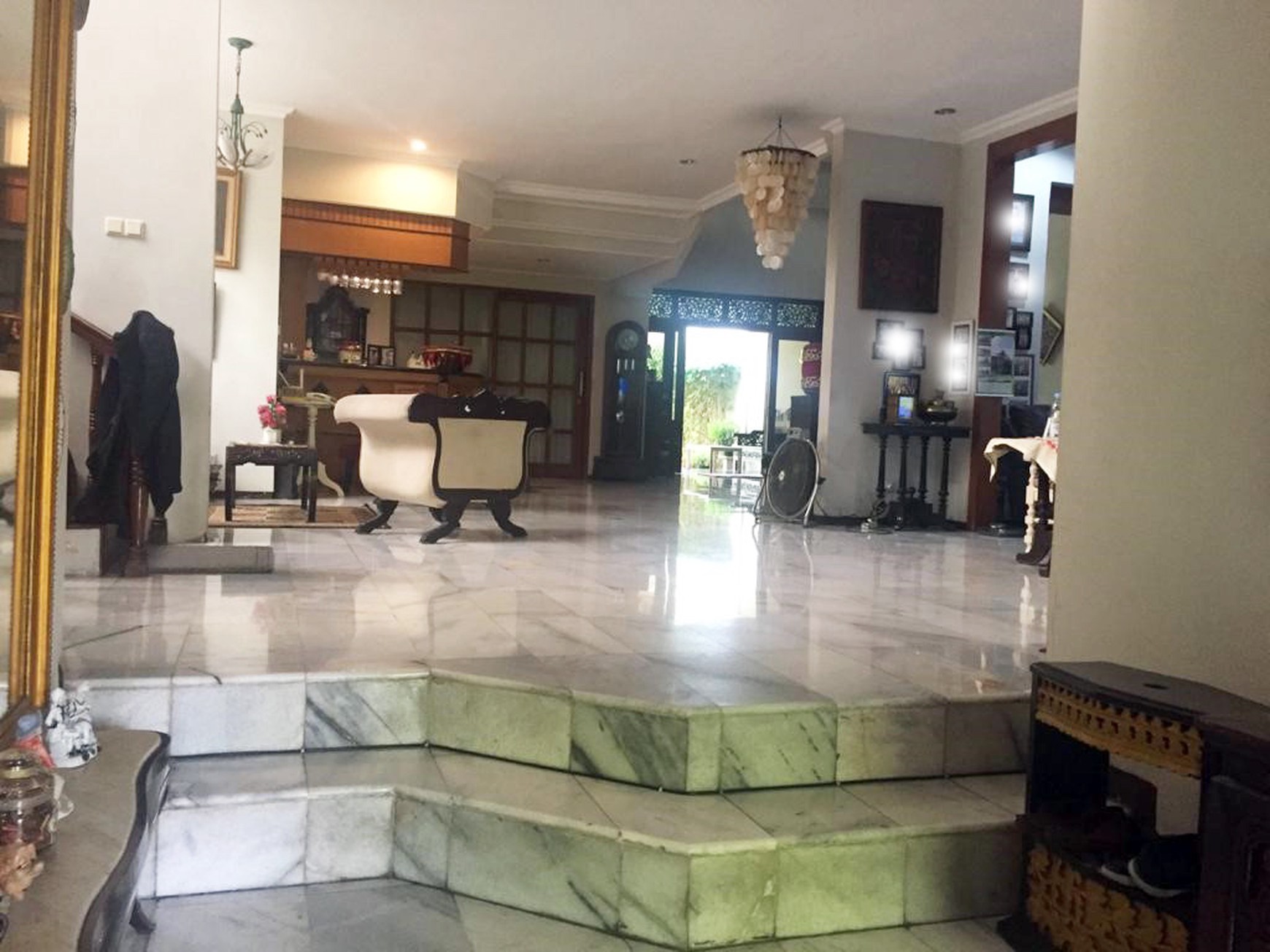 Rumah di Margorejo Indah Surabaya Selatan, Lokasi Strategis dekat Mall & Apartemen Plaza Marina