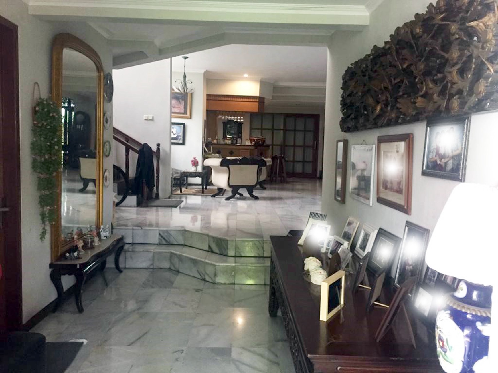 Rumah di Margorejo Indah Surabaya Selatan, Lokasi Strategis dekat Mall & Apartemen Plaza Marina