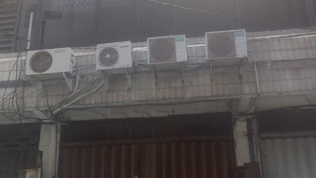 Disewakan Ruko Dijalan Semut Megah Surabaya